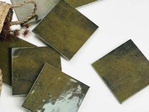 Gloss Verdant Green Wall Tile 125x125mm. 103520