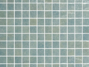 Gloss Puetra Green Glass Mosaic 25x25mm. 103531